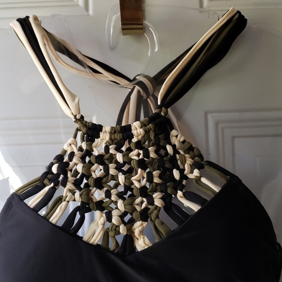 California Sunshine Swim top - Picture 4 of 9